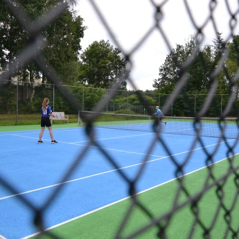 tennisbaan.JPG